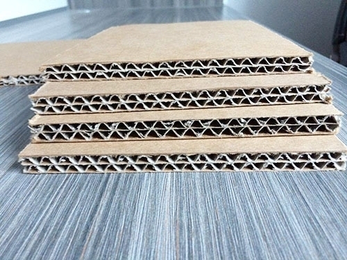 武漢(hàn)重型紙箱(xiāng)