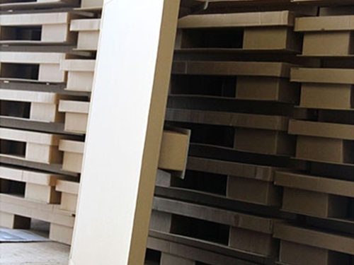 德(de)州紙托(tuo)盤